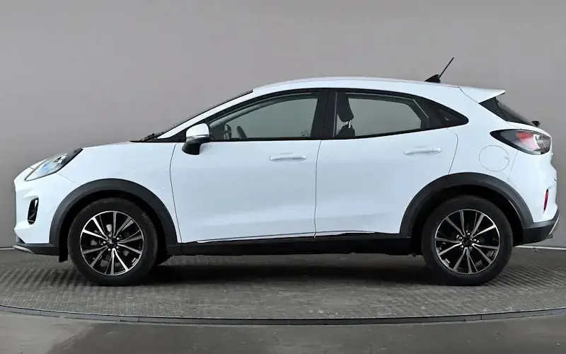Used Ford Puma Titanium 155 HP (114 kW) 2023 White SUV