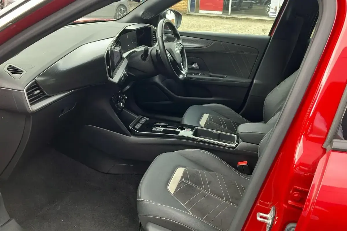 Used Vauxhall Mokka Ultimate 130 HP (95 kW) 2022 Red SUV