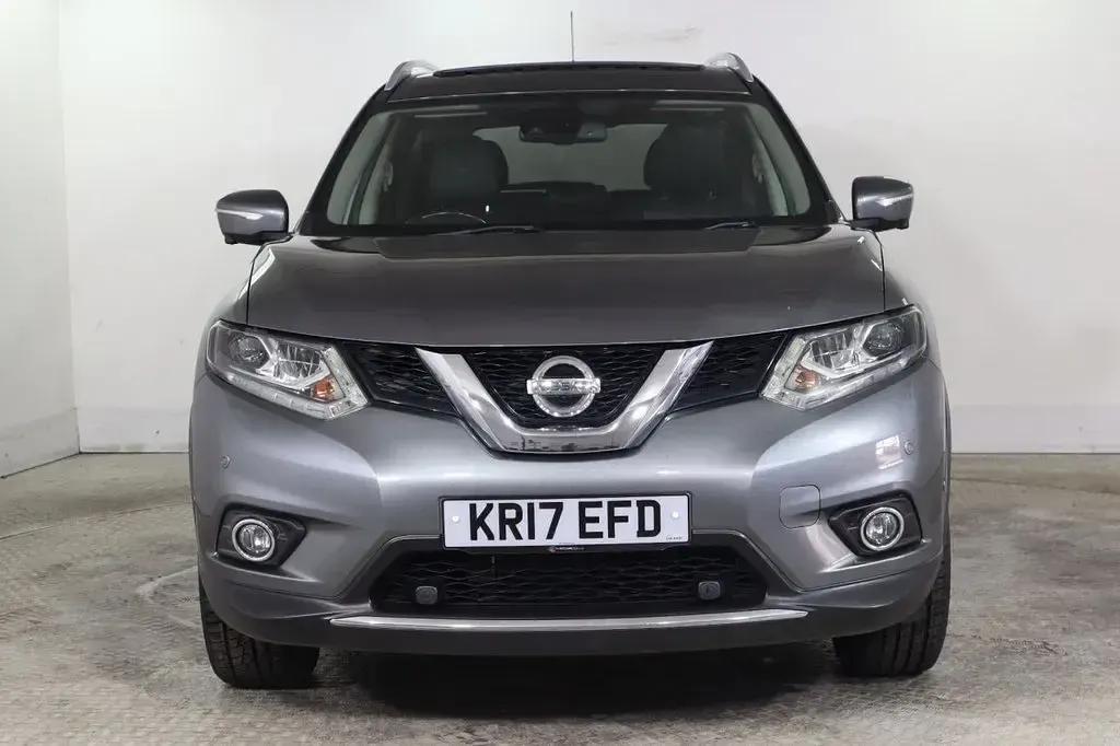 Used Nissan X-Trail Tekna 130 HP (95 kW) 2017 Grey SUV