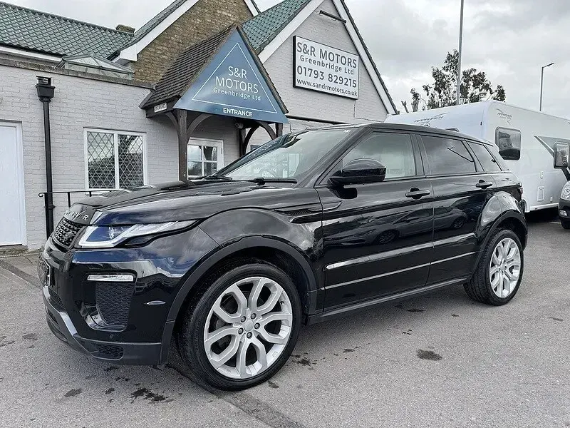 Used Land Rover Range Rover evoque HSE Dynamic 2018 Black Estate