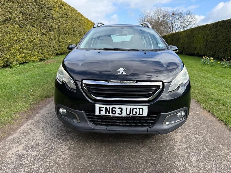 Used Peugeot 2008 Active 82 HP (60 kW) 2013 Black SUV