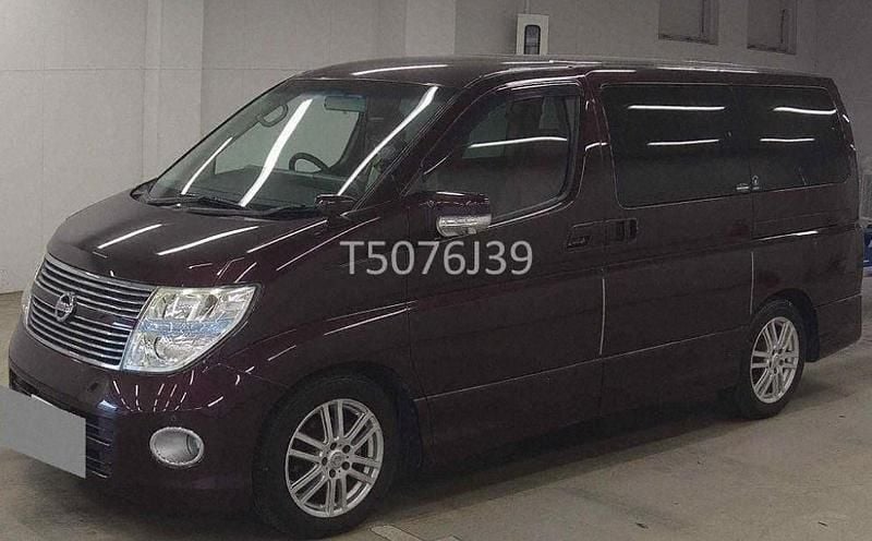 Used Nissan Elgrand Premium Edition 2007 Purple MPV