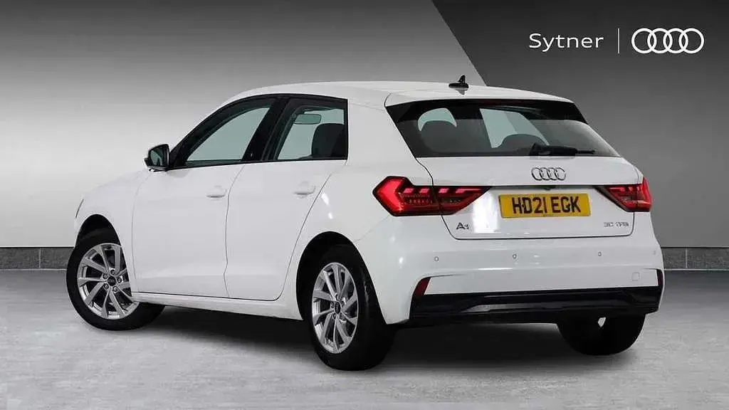 Used Audi A1 Sport 109 HP (80 kW) 2021 White Hatchback