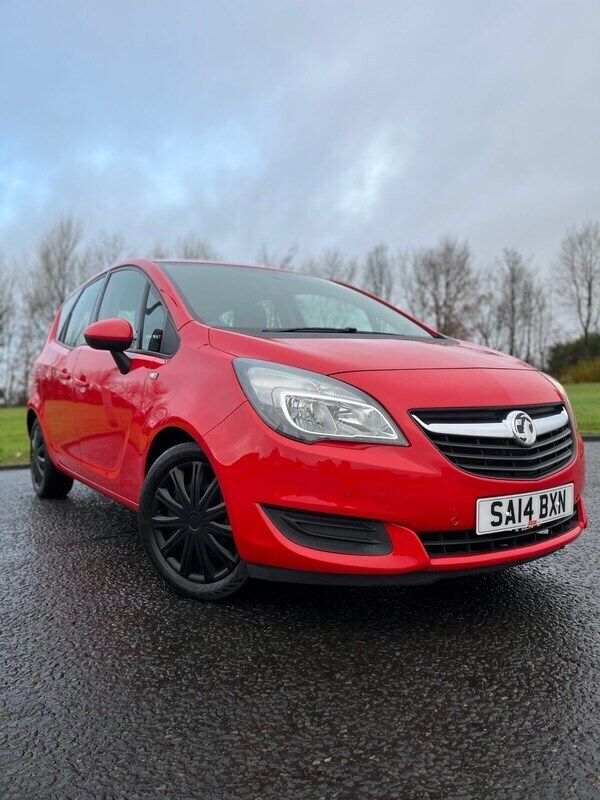 Red Used 2014 Vauxhall Meriva MPV | £3,400 (Good price) - Image 1/3