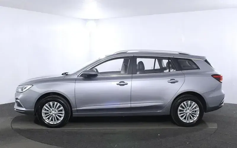 Used MG MG5 EV Exclusive 114 kW (156 HP) 2022 Silver Estate