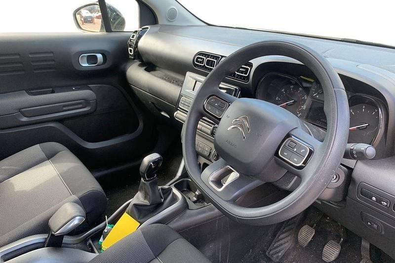 Used Citroën C3 Aircross PureTech 2019 White SUV