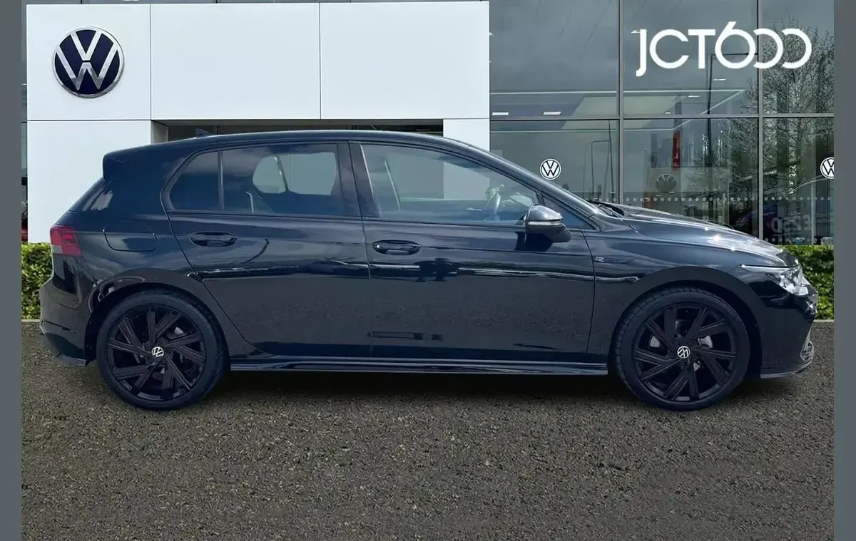 Used VW Golf VIII Black Edition 147 HP (108 kW) 2024 Black Hatchback