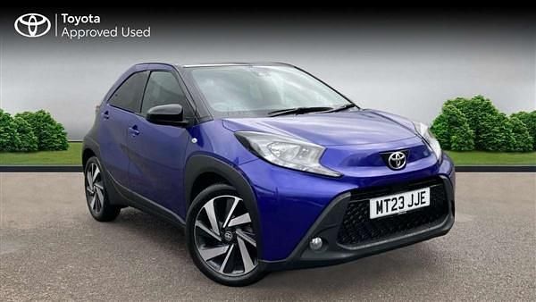 Juniper blue bitone Used 2023 Toyota Aygo X SUV | £13,358 - Image 1/4