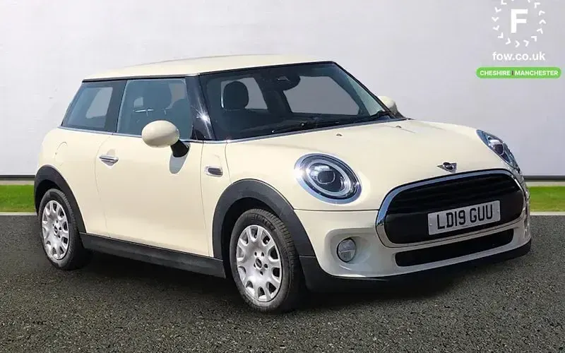 Used Mini ONE Classic 102 HP (75 kW) 2019 Hatchback