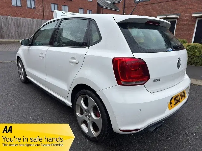 Used VW Golf VI GTI 2010 White Hatchback