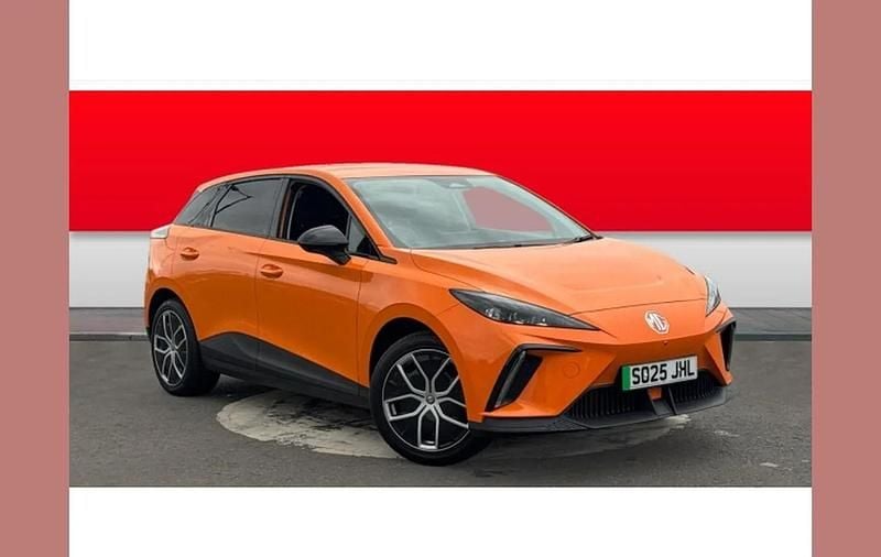 Orange Used 2025 MG MG4 EV Trophy Hatchback | £20,616 (Fair price) - Image 1/4