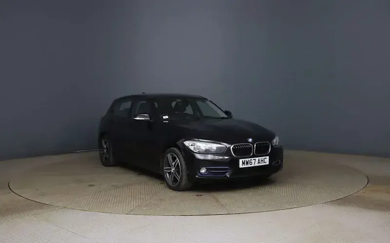 Used BMW 118 Sport Line 136 HP (100 kW) 2017 Hatchback