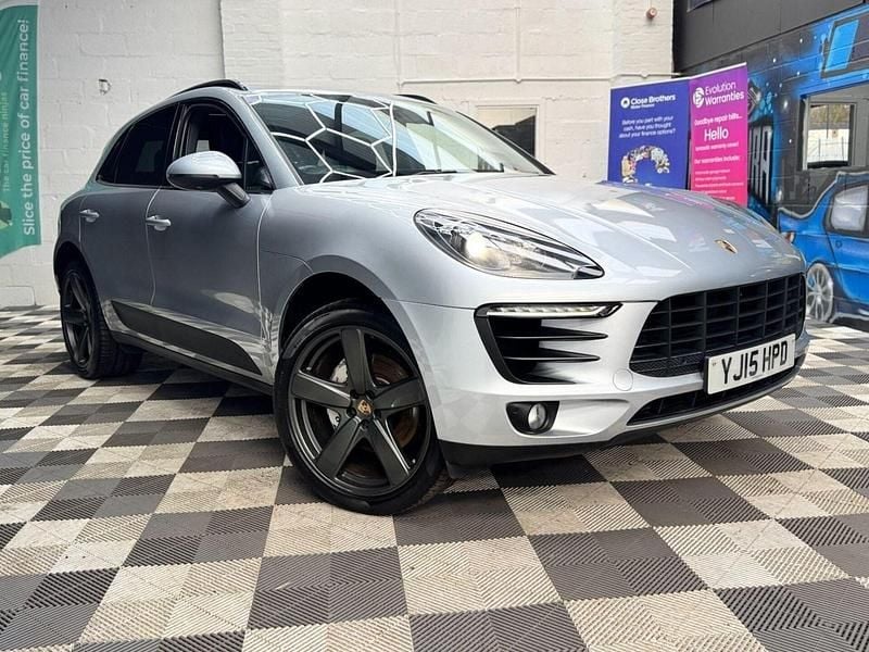 Used Porsche Macan 258 HP (189 kW) 2015 Silver SUV