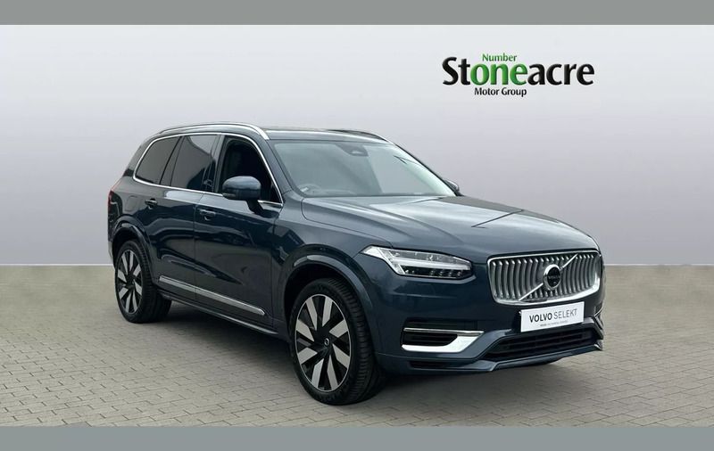 Blue Used 2024 Volvo XC90 Ultimate SUV | £54,995 (Fair price) - Image 1/4
