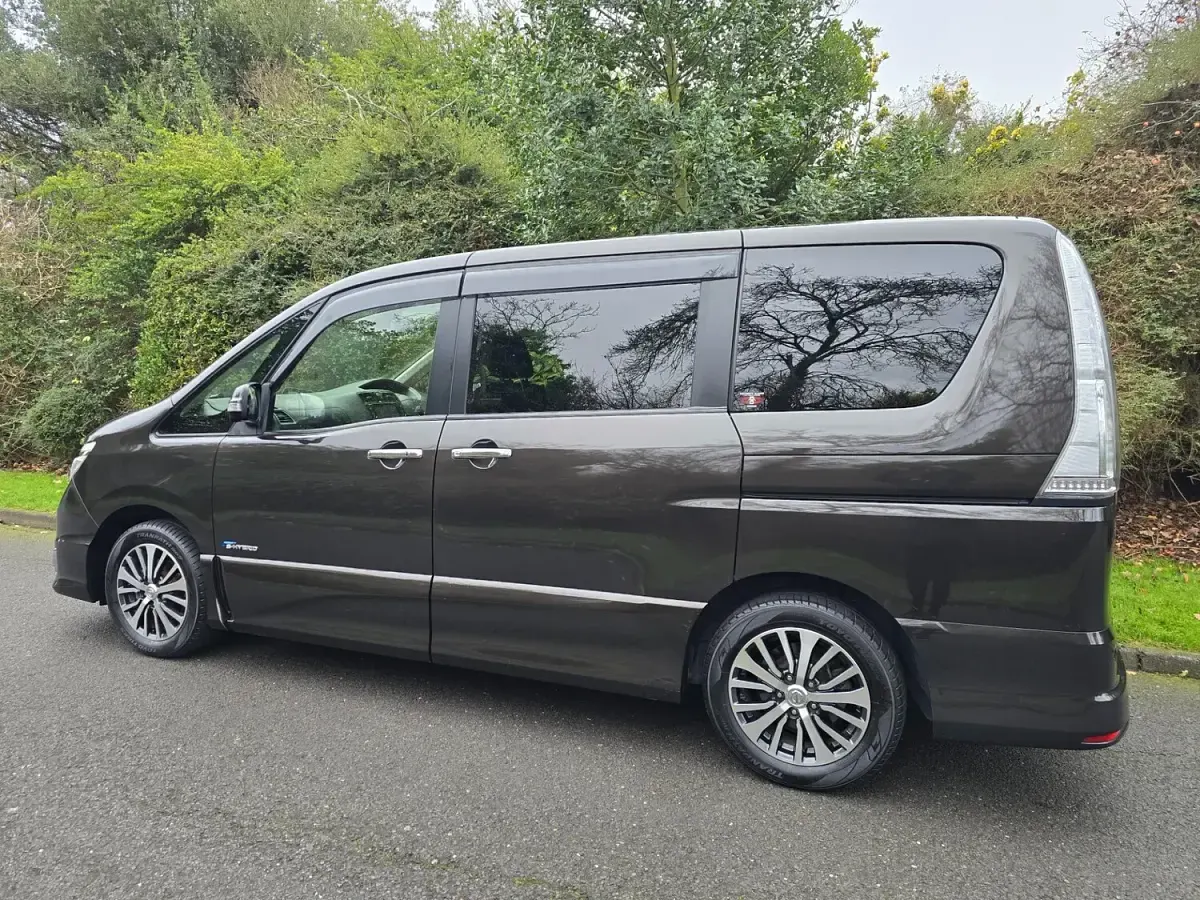 Used Nissan Serena S 2014 Bronz MPV