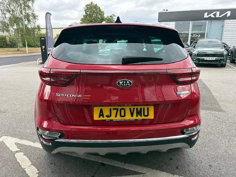 Used Kia Sportage 136 HP (100 kW) 2021 Red SUV
