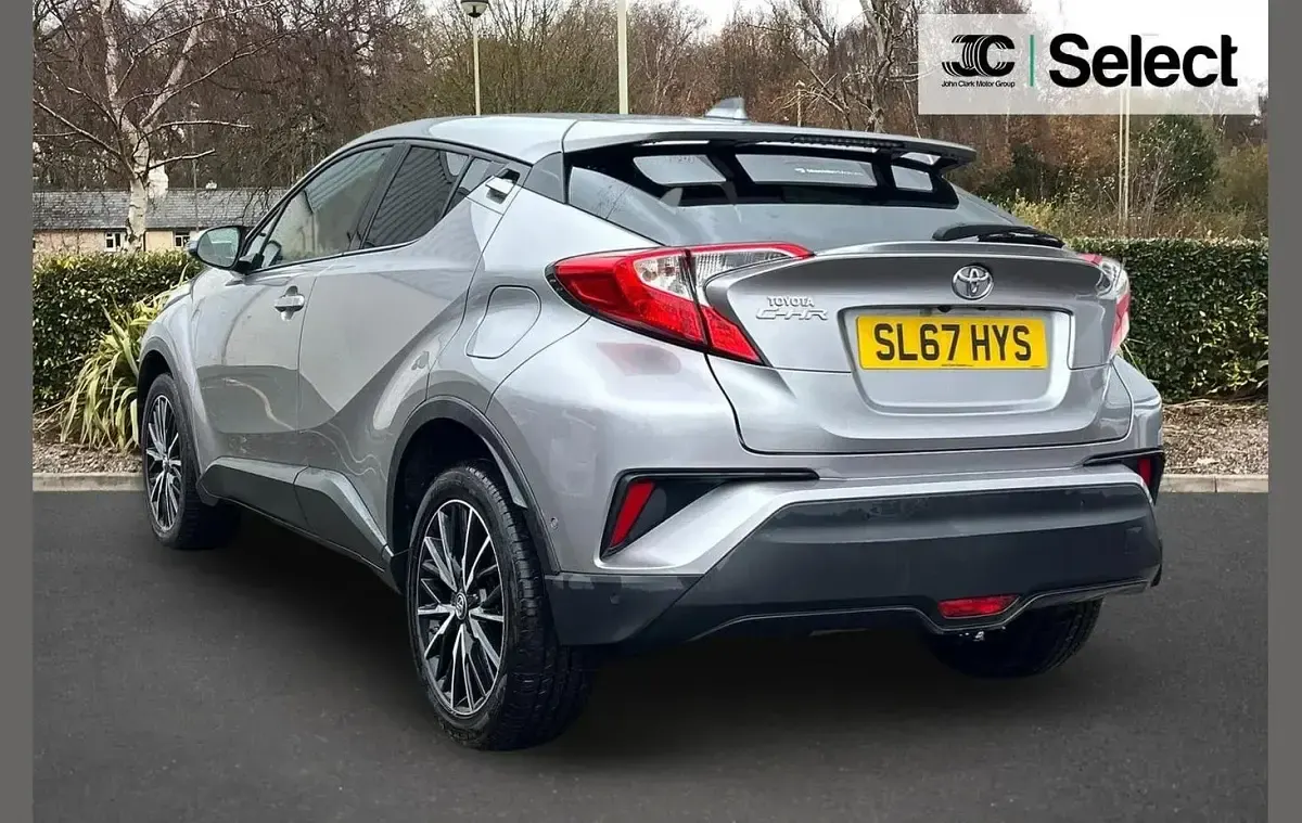 Used Toyota C-HR 116 HP (85 kW) 2017 Silver SUV