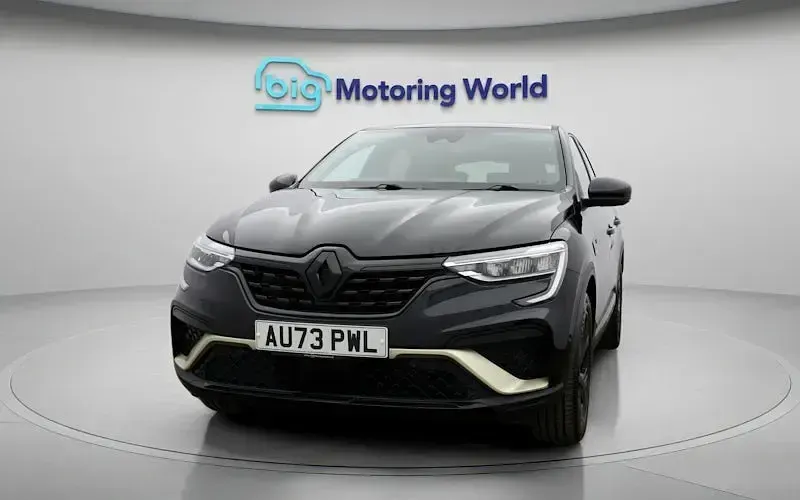 Used Renault Arkana Bose Edition 145 HP (106 kW) 2023 Black SUV
