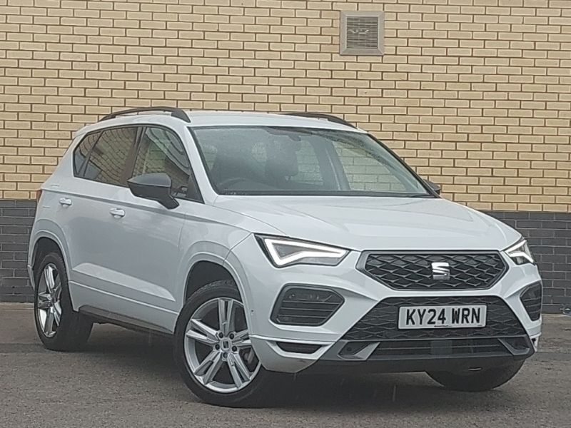 White Used 2024 Seat Ateca FR SUV | £21,798 (Fair price) - Image 1/4