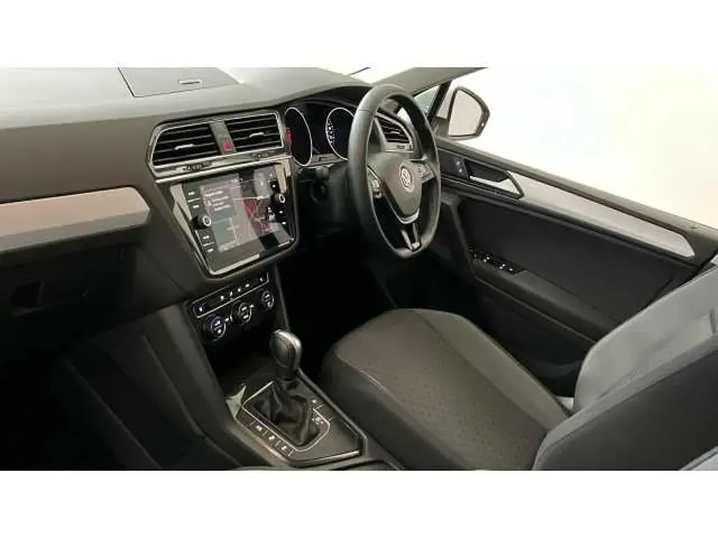 Used VW Tiguan Match 150 HP (110 kW) 2020 White SUV