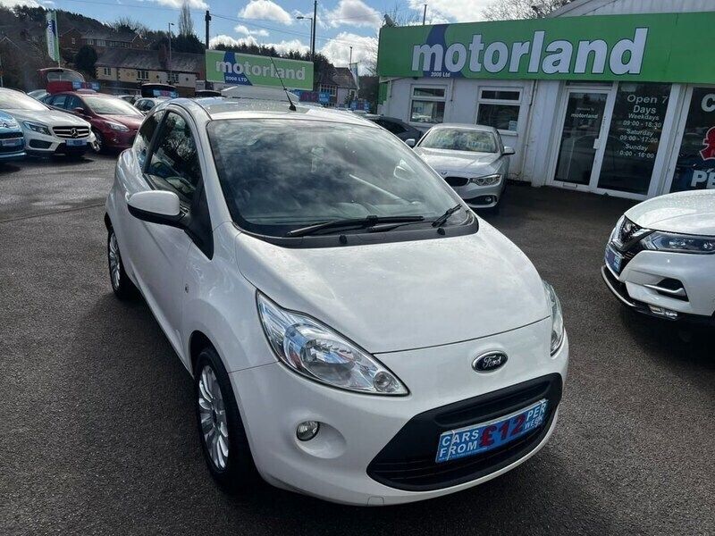 White Used 2015 Ford Ka Zetec Hatchback | £5,499 (Expensive) - Image 1/3