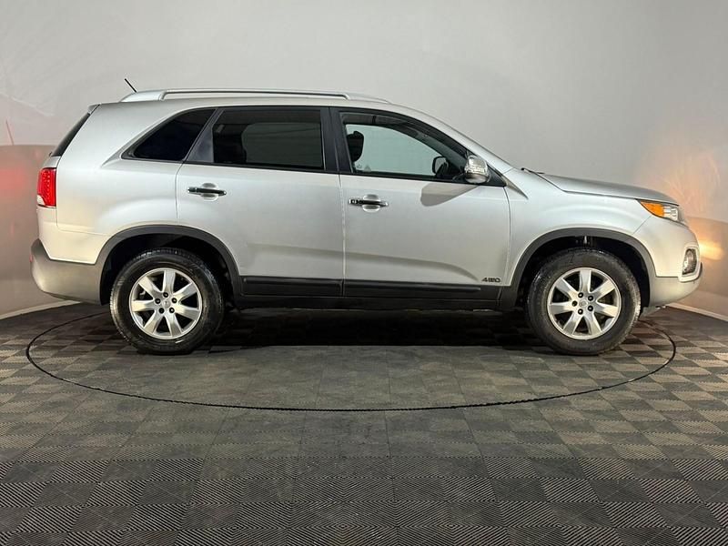 Used Kia Sorento 200 HP (147 kW) 2010 Silver SUV