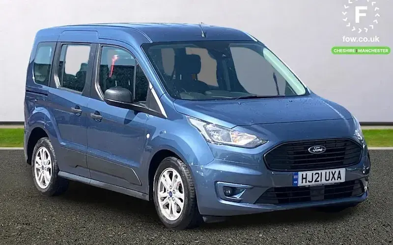 Used Ford Tourneo Zetec 120 HP (88 kW) 2021 Estate