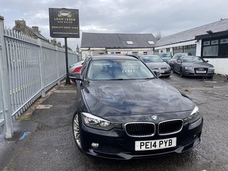 Black Used 2014 BMW 320 Efficient Dynamics Estate | £6,495 (Good price) - Image 1/4