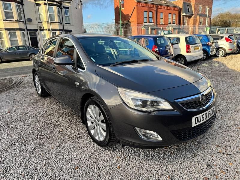 Grey Used 2010 Vauxhall Astra Elite Hatchback | £2,495 (Fair price) - Image 1/4