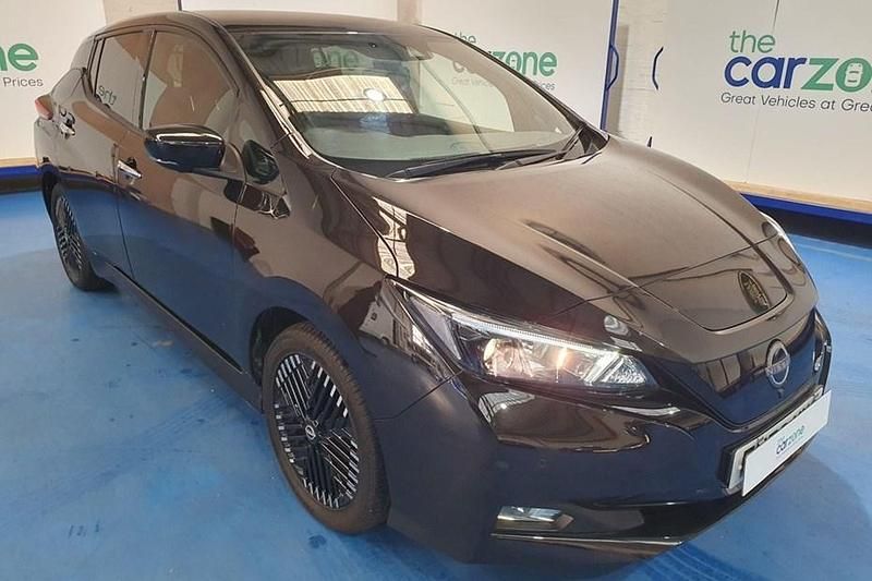Used Nissan Leaf N-Connecta 110 kW (150 HP) 2023 Black Hatchback