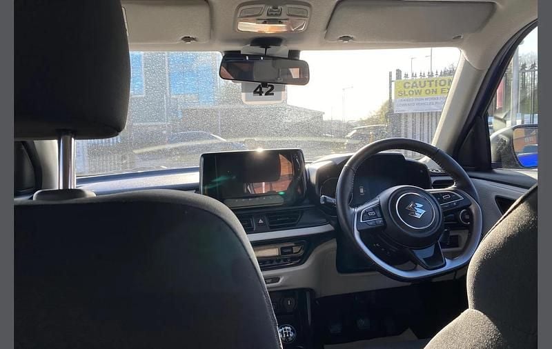 Used Suzuki Swift 82 HP (60 kW) 2024 Blue Hatchback