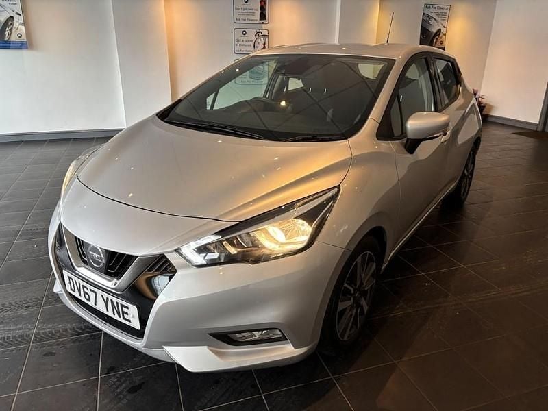 Second-hand Nissan Micra Acenta 2017 Argintiu Hatchback