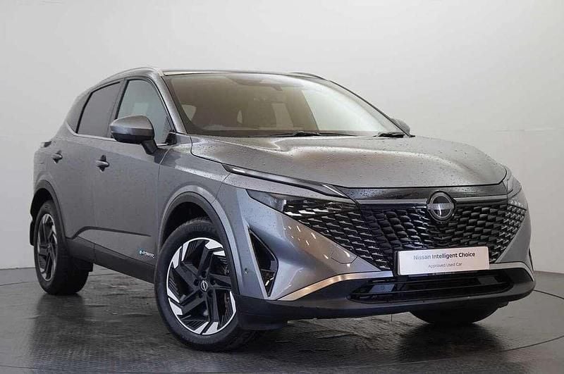 Grey Used 2025 Nissan Qashqai N-Connecta SUV | £30,499 (Expensive) - Image 1/3