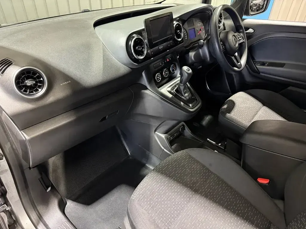 Used Mercedes Citan 110 Premium 95 HP (69 kW) 2023 Grey Van
