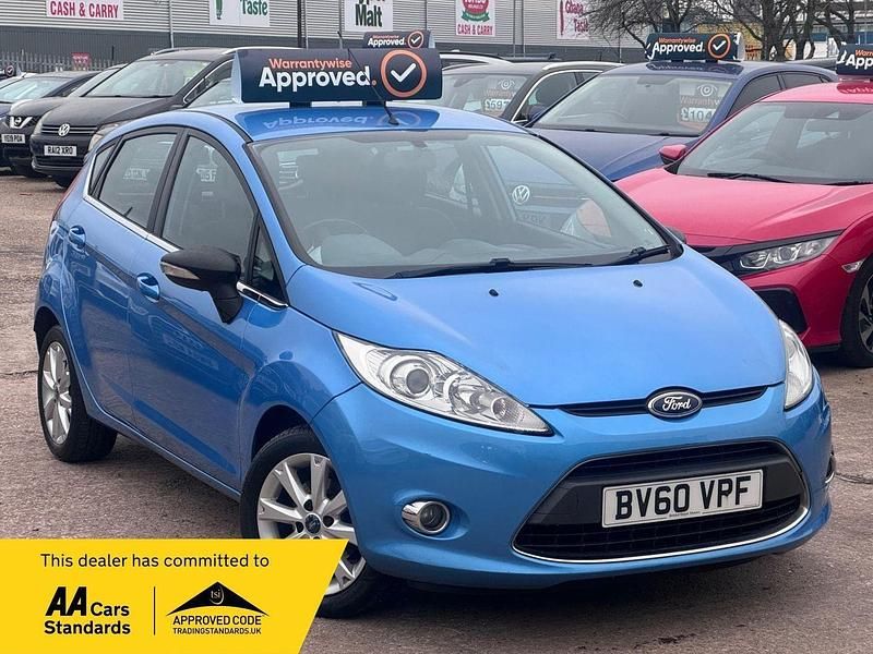 Used Ford Fiesta Zetec 82 HP (60 kW) 2010 Blue Hatchback