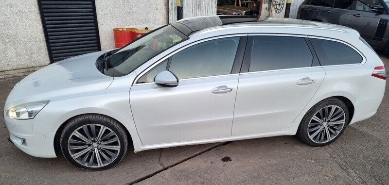White Used 2012 Peugeot 508 GT Estate | £3,290 (Fair price) - Image 1/4