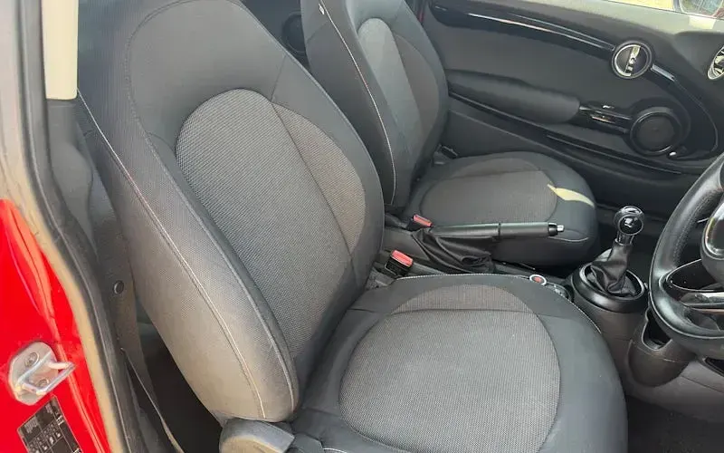 Used Mini ONE Hatch 102 HP (75 kW) 2017 Hatchback