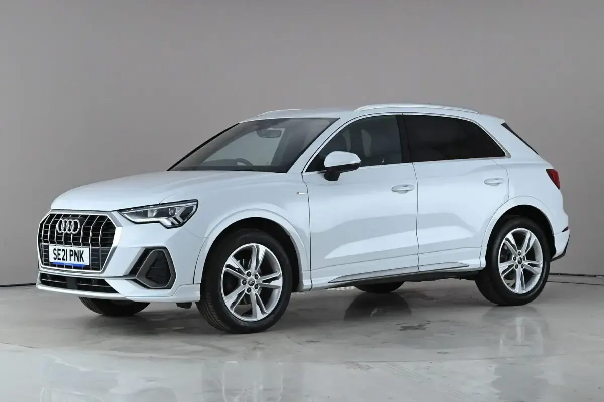 Second-hand Audi Q3 S-Line 2021 Alb SUV