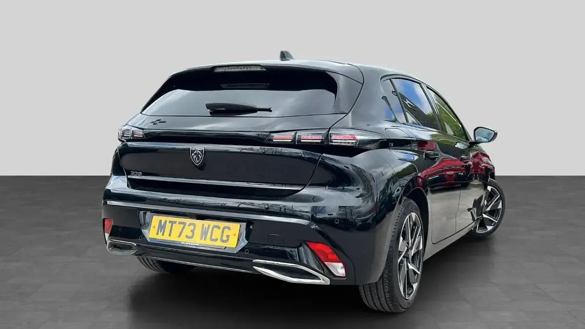 Used Peugeot 308 Allure Premium 129 HP (94 kW) 2023 Black Hatchback