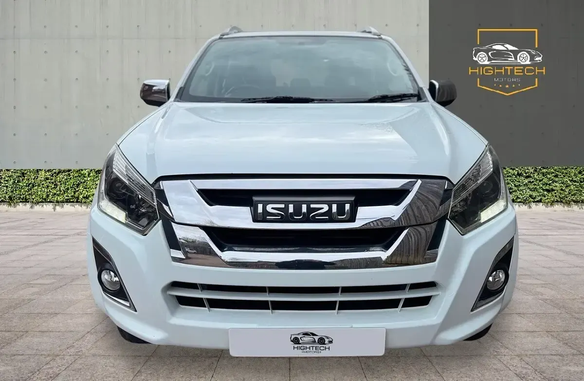 Used Isuzu D-Max 2017 White Pickup