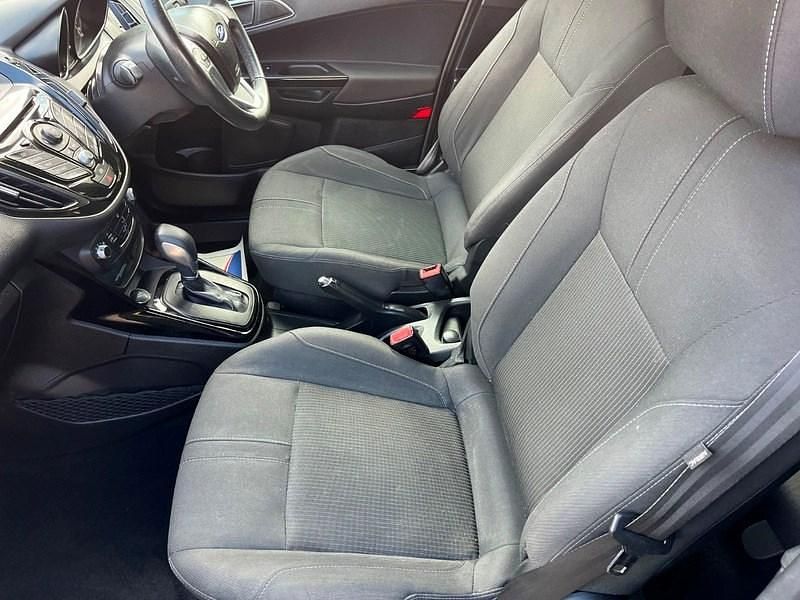 Used Ford B-MAX Zetec 105 HP (77 kW) 2014 Silver MPV