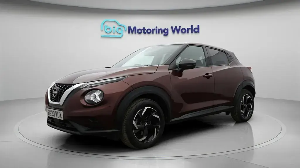 Usado Nissan Juke N-Connecta 114 CV (83 kW) 2023 Rojo SUV