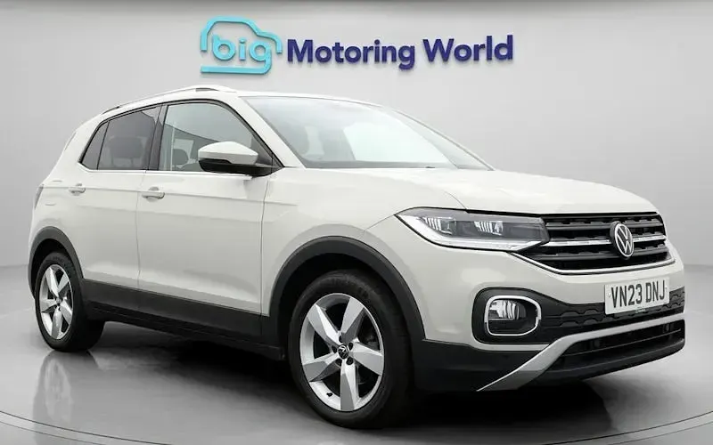 Used VW T-Cross SEL 110 HP (80 kW) 2023 SUV