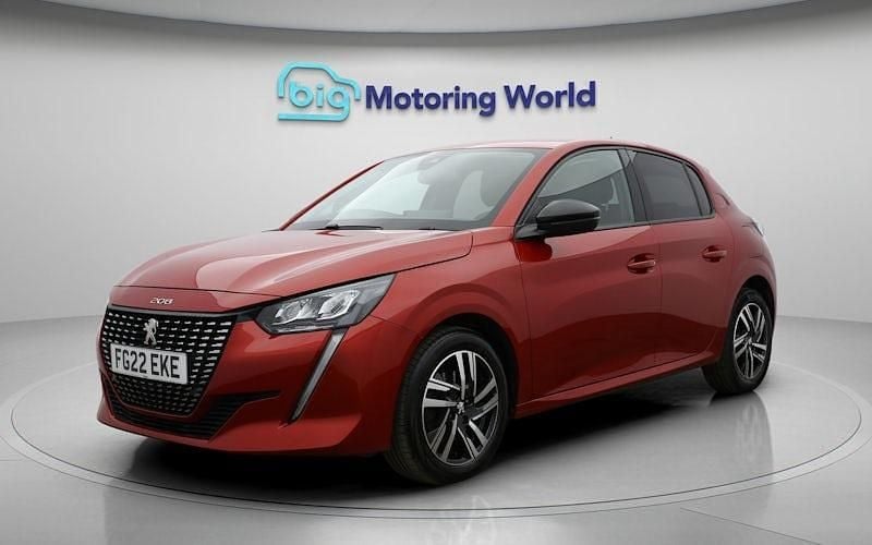 Used Peugeot 208 Allure Premium 102 HP (75 kW) 2022 Red Hatchback