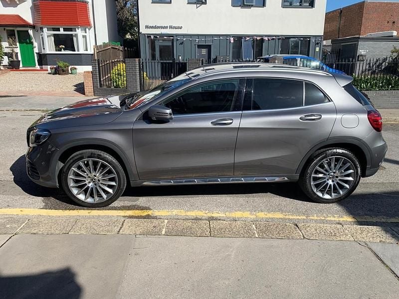 Grey Used 2020 Mercedes GLA200 AMG line SUV | £9,999 - Image 1/4