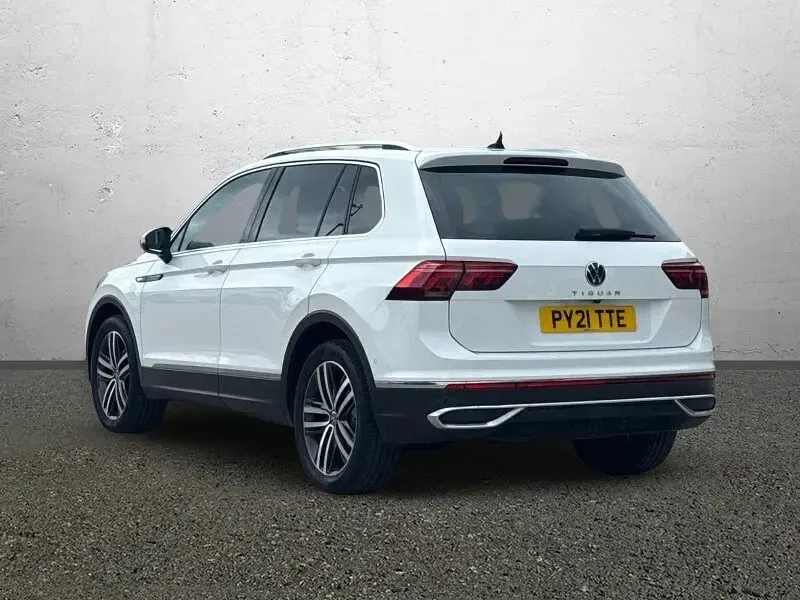 Used VW Tiguan Elegance 150 HP (110 kW) 2021 White SUV