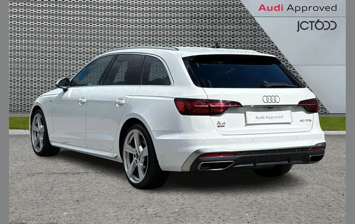 Used Audi A4 S-Line 200 HP (147 kW) 2024 White Estate