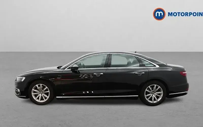 Used Audi A8 286 HP (210 kW) 2019 Black Sedan