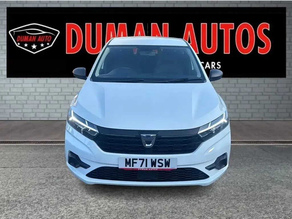 Usado Dacia Sandero Essentiel 65 HP (47 kW) 2021 Branco Citadino