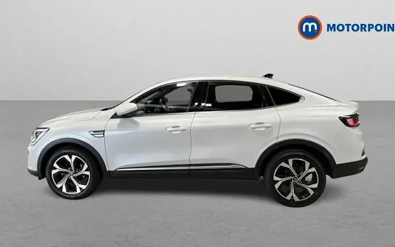 Used Renault Arkana Techno 143 HP (105 kW) 2024 White SUV